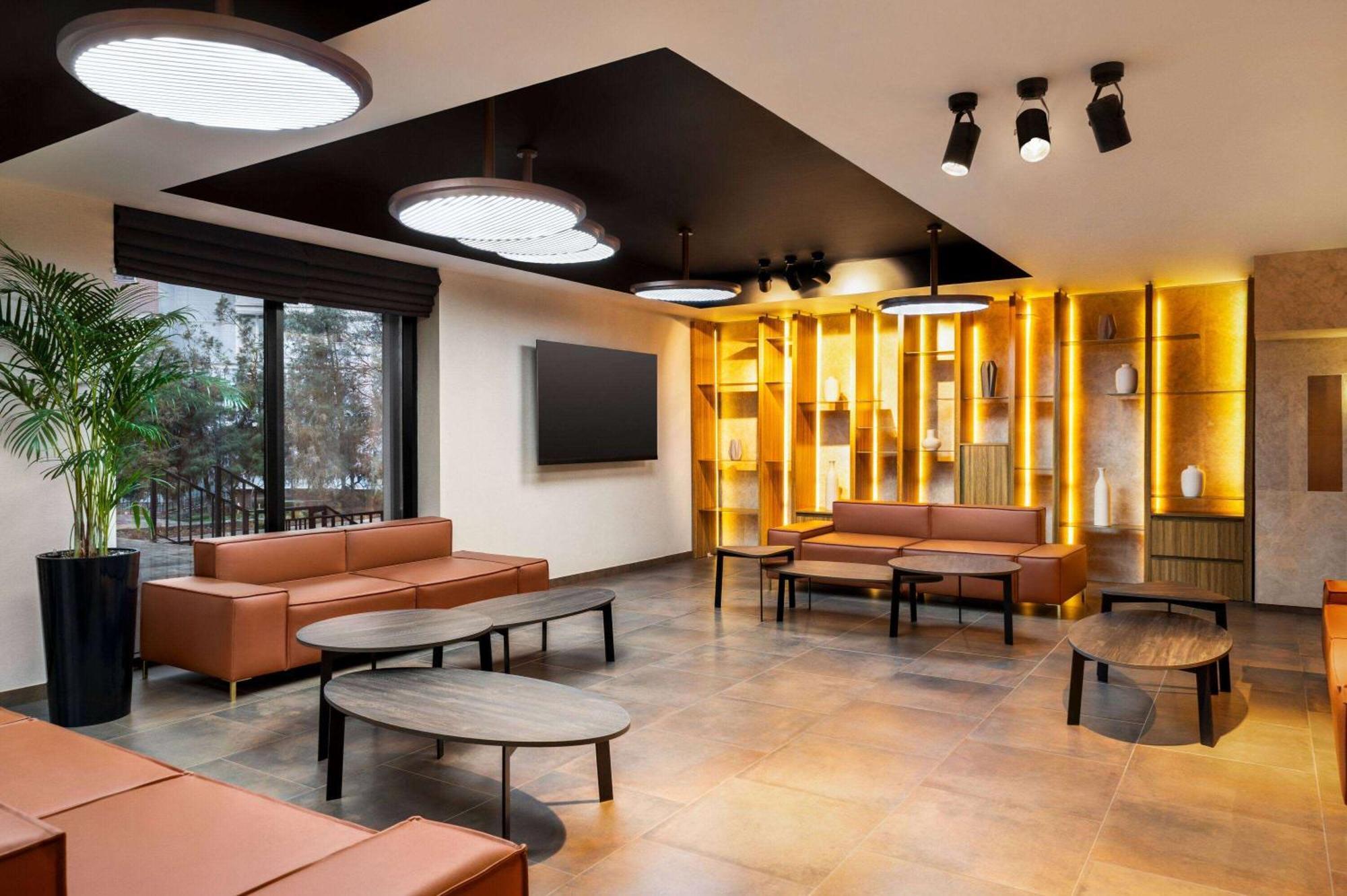 Ramada Encore By Wyndham Tashkent Exterior foto